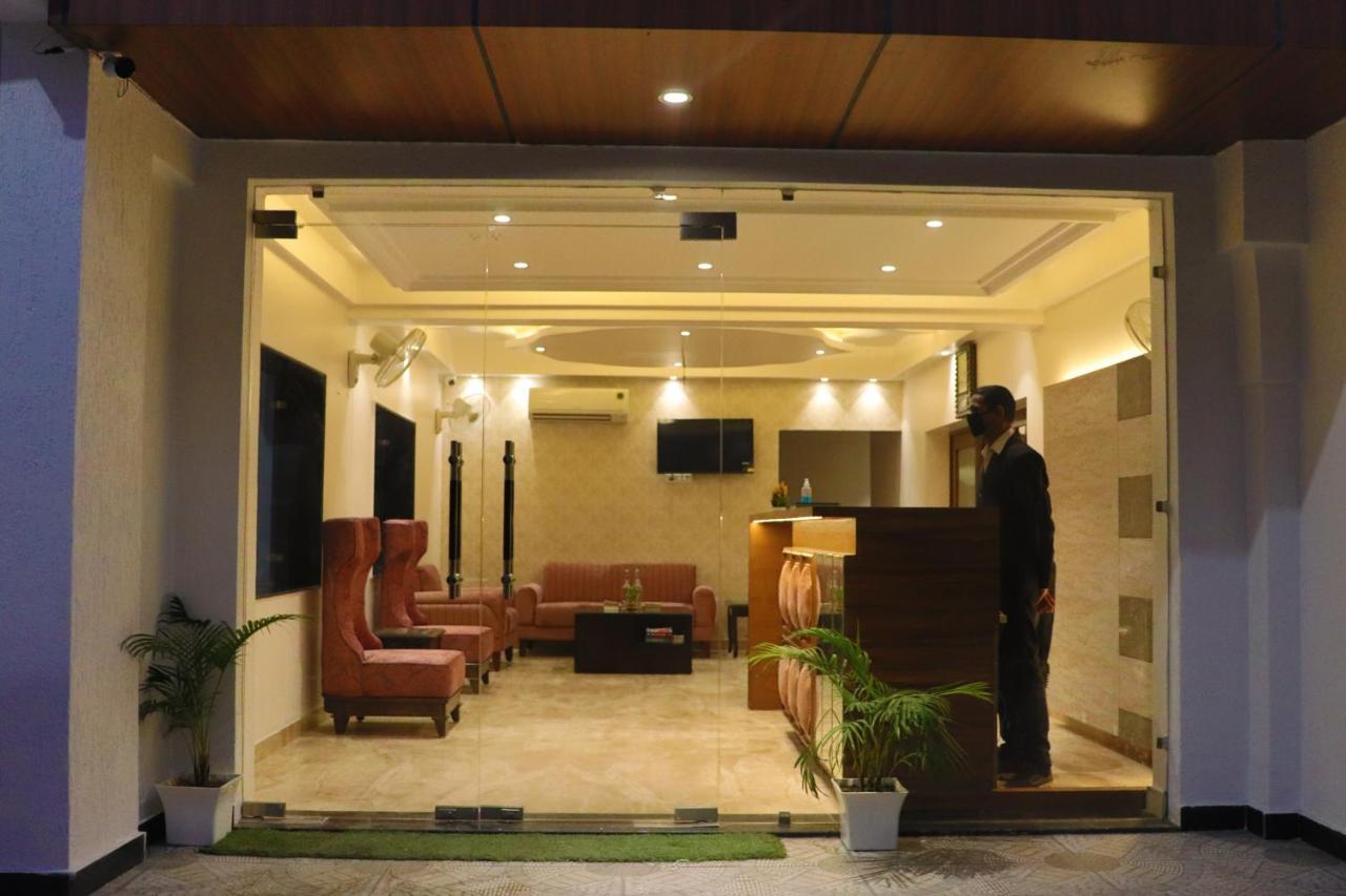 Green Hotel - Behind Parmarth Niketan Rishīkesh Exterior foto